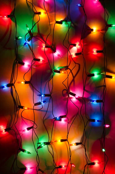 Wielokolorowe światełka świąteczne — Zdjęcie stockowe