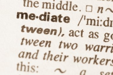 Aracılık kelimenin sözlük tanımı 