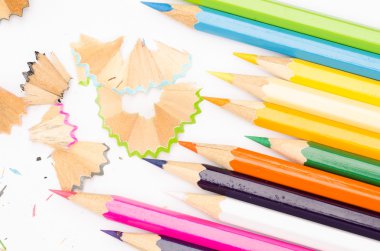 çok renkli boya kalemi