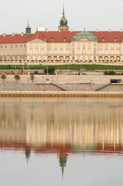 Varşova eski oda vistula Nehri üzerinde