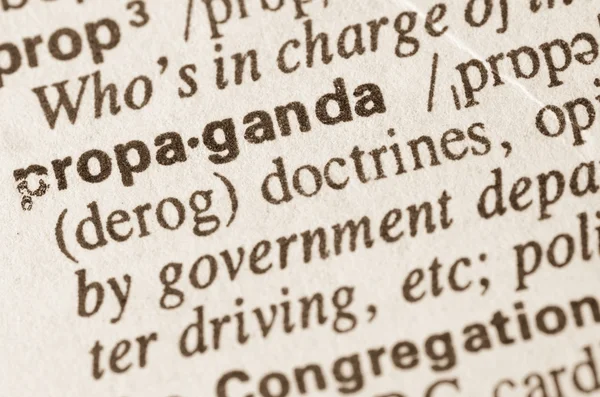 Ordbokens definition av ordet propaganda — Stockfoto
