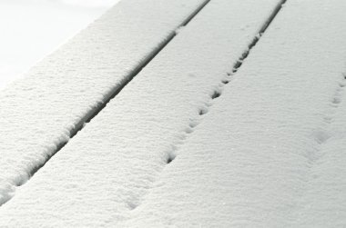 boş tablo karla kaplı 