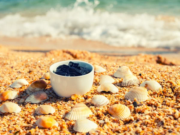 Dead sea mud in a cup — Stock Photo, Image