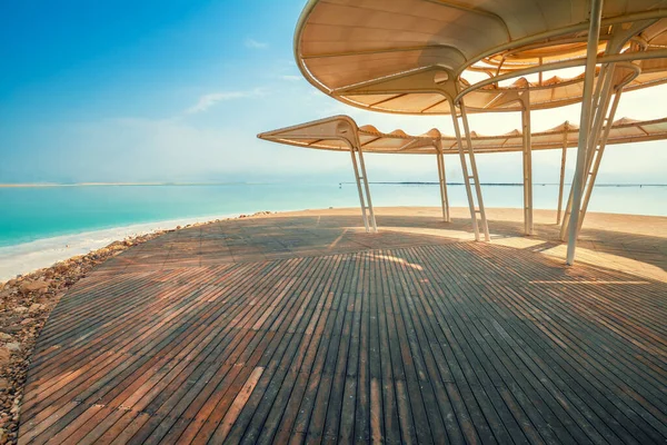 Paisaje Marino Orilla Del Mar Muerto Playa Con Pasarela Madera — Foto de Stock