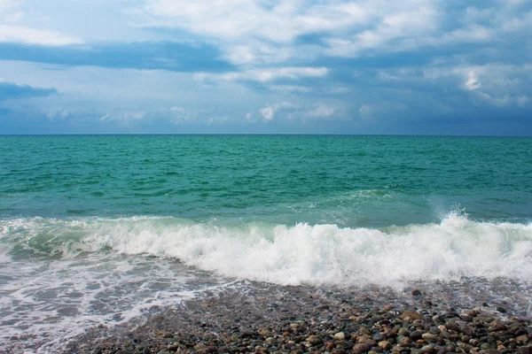 Hermosa playa de guijarro — Foto de Stock