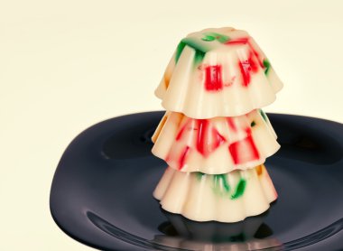 renkli jöle puding