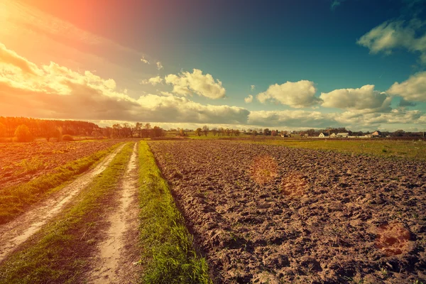 Il campo arato — Foto Stock