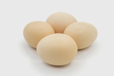 Taze ve lezzetli köy yumurtaları.