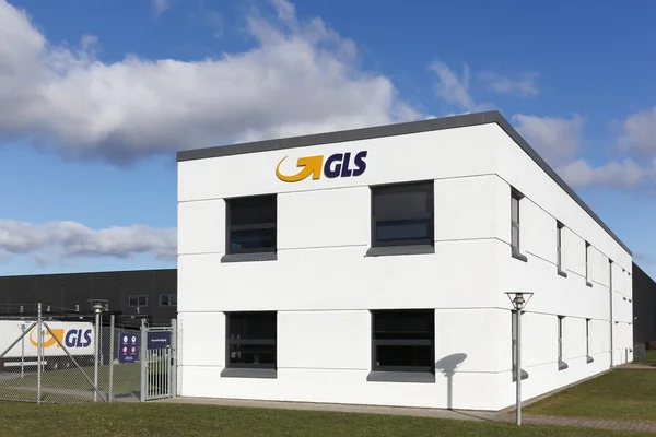 GLS logisztikai központ és a Hivatal — Stock Fotó