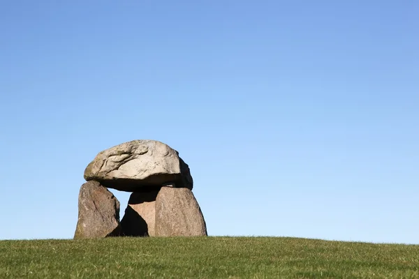 Altes steinernes Grab in aarhus, dänemark — Stockfoto