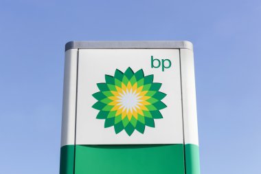 BP logosu bir panel