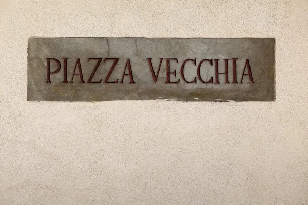 Piazza vecchia schild in bergamo, italien — Stockfoto