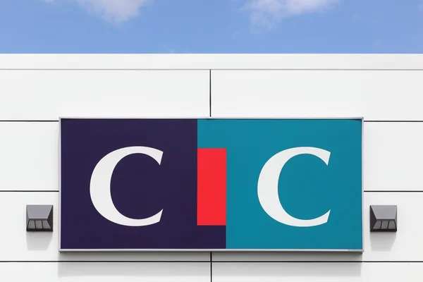 CIC-logotypen på en vägg — Stockfoto