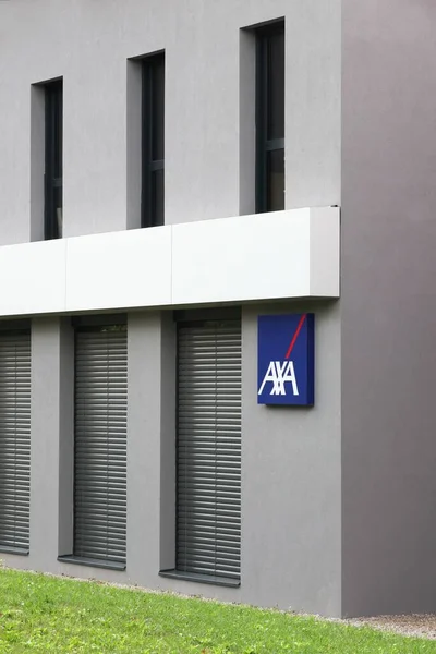 Bourg Frankreich September 2020 Versicherungsagentur Axa Axa Ist Ein Multinationales — Stockfoto