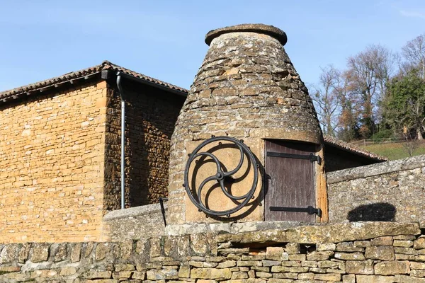 Brunnen Charnay Beaujolais Frankreich — Stockfoto