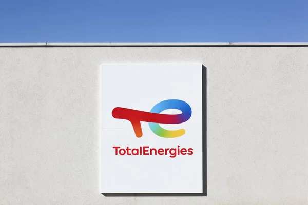 Dardilly França Julho 2021 Totalenergies Uma Empresa Francesa Energia Elétrica — Fotografia de Stock