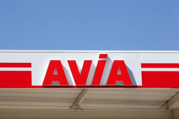 Chenelette Frankreich September 2020 Avia Schild Einer Tankstelle Avia International — Stockfoto