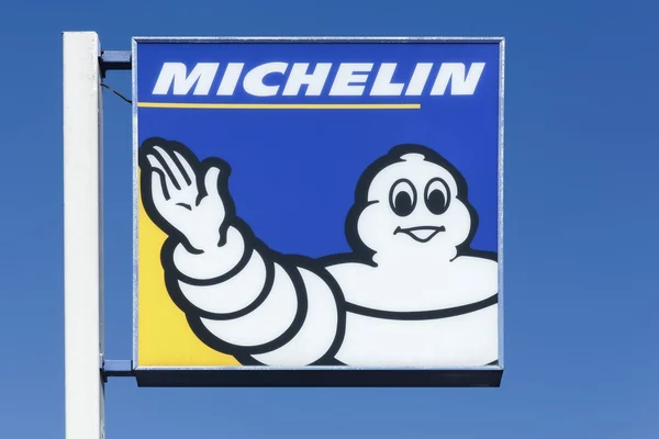 Michelin-Logo auf einer Stange — Stockfoto