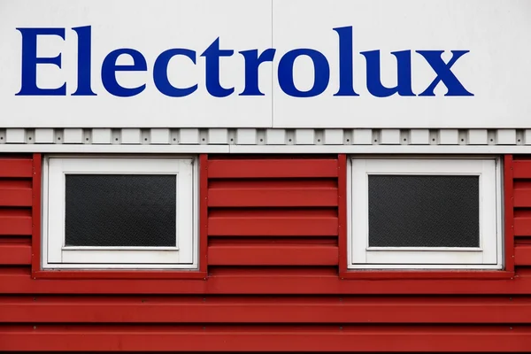 Electrolux logotyp på en vägg — Stockfoto