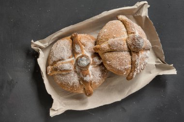 Tipik Meksika yemekleriyle Pan de Muerto