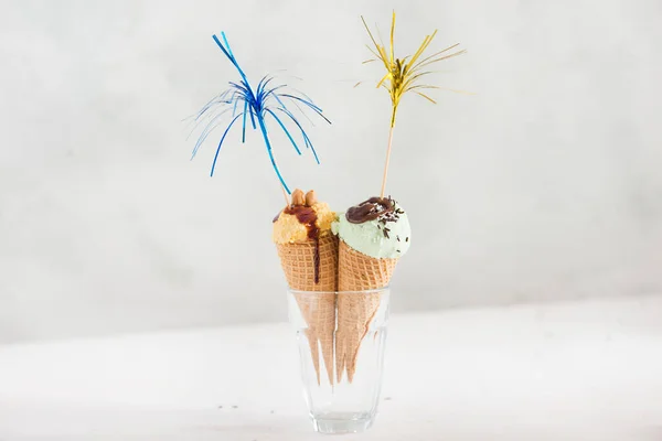 Мороженое Здоровое Фруктами Орехами — стоковое фото