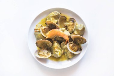 Marinera enginarı, İspanya 'da tipik bir Noel yemeği.