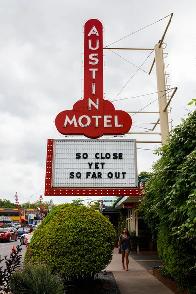 Austin motel schild — Stockfoto