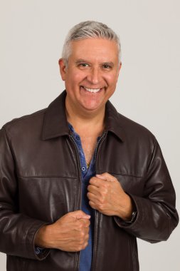 yakışıklı adam