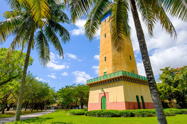 Водонапорная башня Альгамбры
