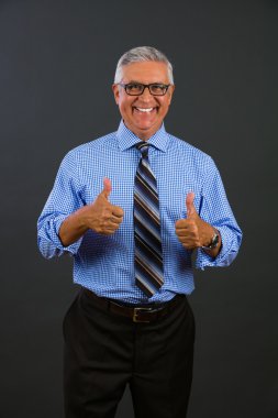 yakışıklı adam