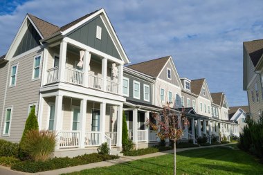 Franklin, Tennessee 'deki modern ahşap çerçeveli evler