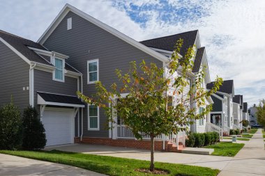 Franklin, Tennessee 'deki modern ahşap çerçeveli evler