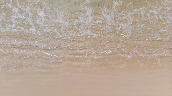 Güzel bir sahil manzarası.