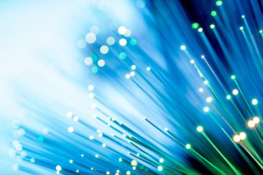 Parlayan Fiber Kanal