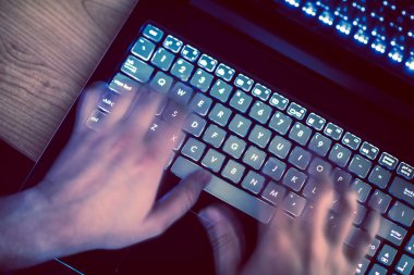 Bilgisayar işleri portre