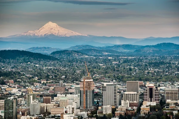 Portland och mount hood — Stockfoto