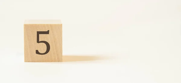 Number Five Wooden Cube White Background Excellent Mark — Stock Photo, Image