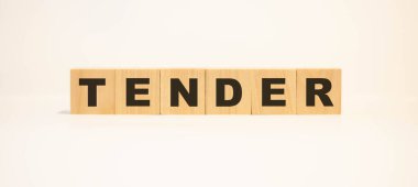 Beyaz arka planda ahşap tuğlalı bir ihale. İş kavramı ihalesi.