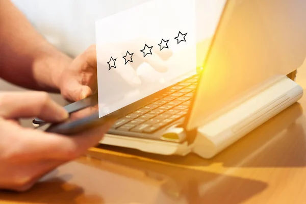 Person Puts Ratings Reviews Internet — Stock Photo, Image