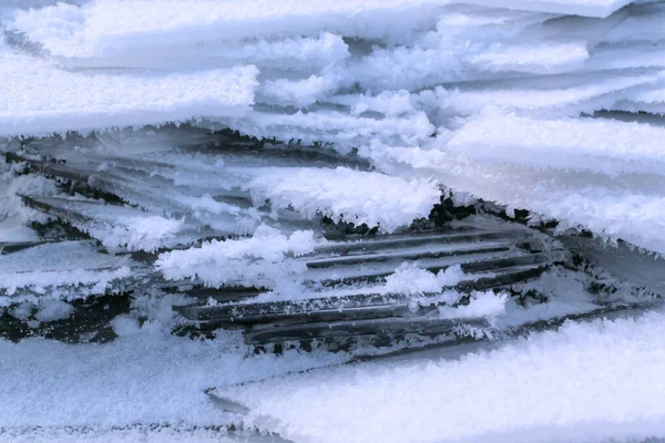 Trozos Hielo Azul Con Nieve Depósito Congelado Invierno Europa Del — Foto de Stock