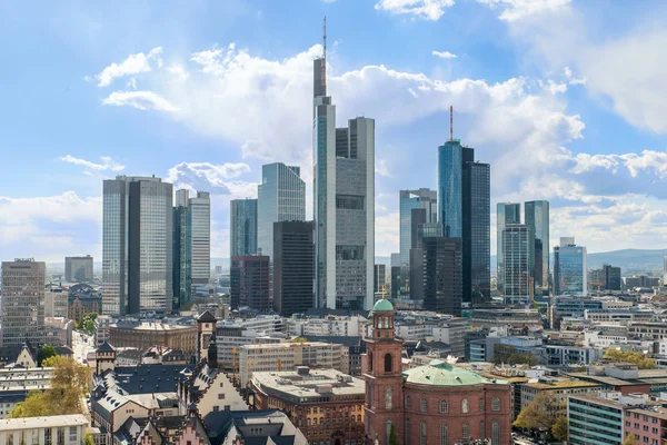 Frankfurt am Main Hochhaus Skyline Gebäude am Morgen in fran — Stockfoto