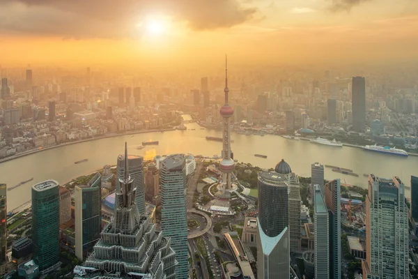 Aerial view of Shanghai skyline at Lujiazui Pudong central busin — Stock Photo, Image