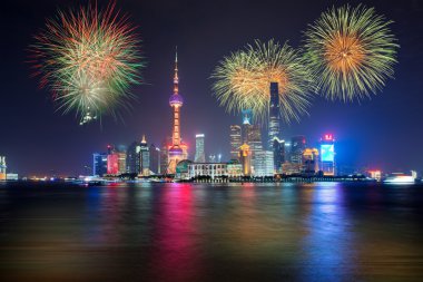 Fireworks uygulamasında Shanghai, Çin kutlama Peo ulusal gün