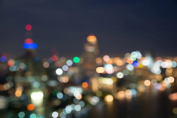 Cidade de Banguecoque em horário de crepúsculo, foto borrada bokeh — Fotografia de Stock