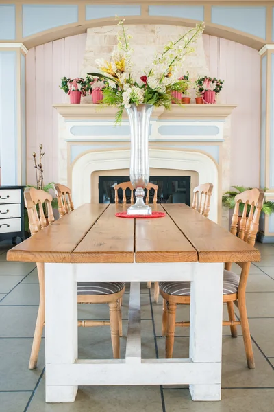 Beautiful classical country style dining room — Stock Photo, Image