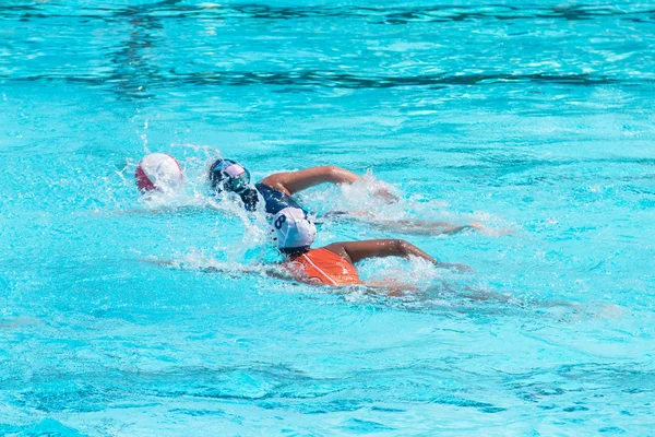 Water polo players in competition — Stock Photo, Image