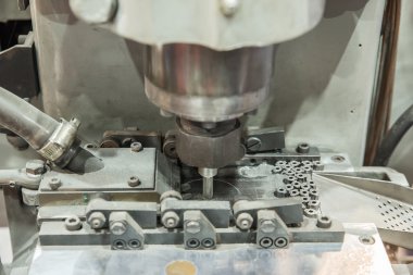 Spot somun (somun Feed) otomotiv Industry.Selective odak makine