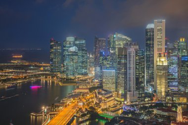 Finans bölgesine ve iş Singapur'da kurma