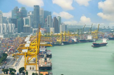 Singapur kargo terminali, dünyanın en işlek noktalarından birini, 