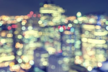 Gece şehir ışıkları bokeh arka bina